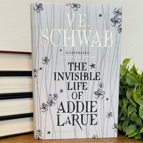 The Invisible Life of Addie Larue by V.E. Schwab UK Anniversary Edition